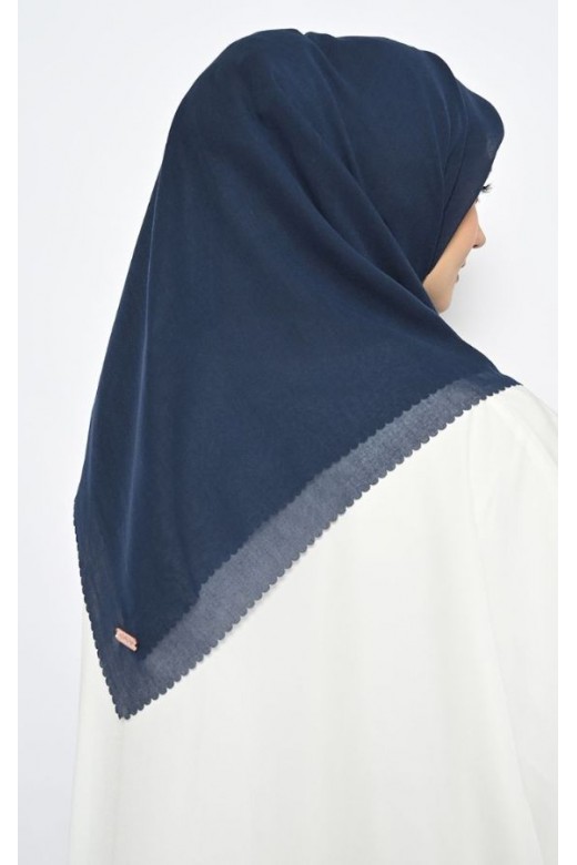 Hijab Segi 4 Voal Gucci Lasercut Black 